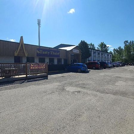 Sundre Motor Inn Dış mekan fotoğraf