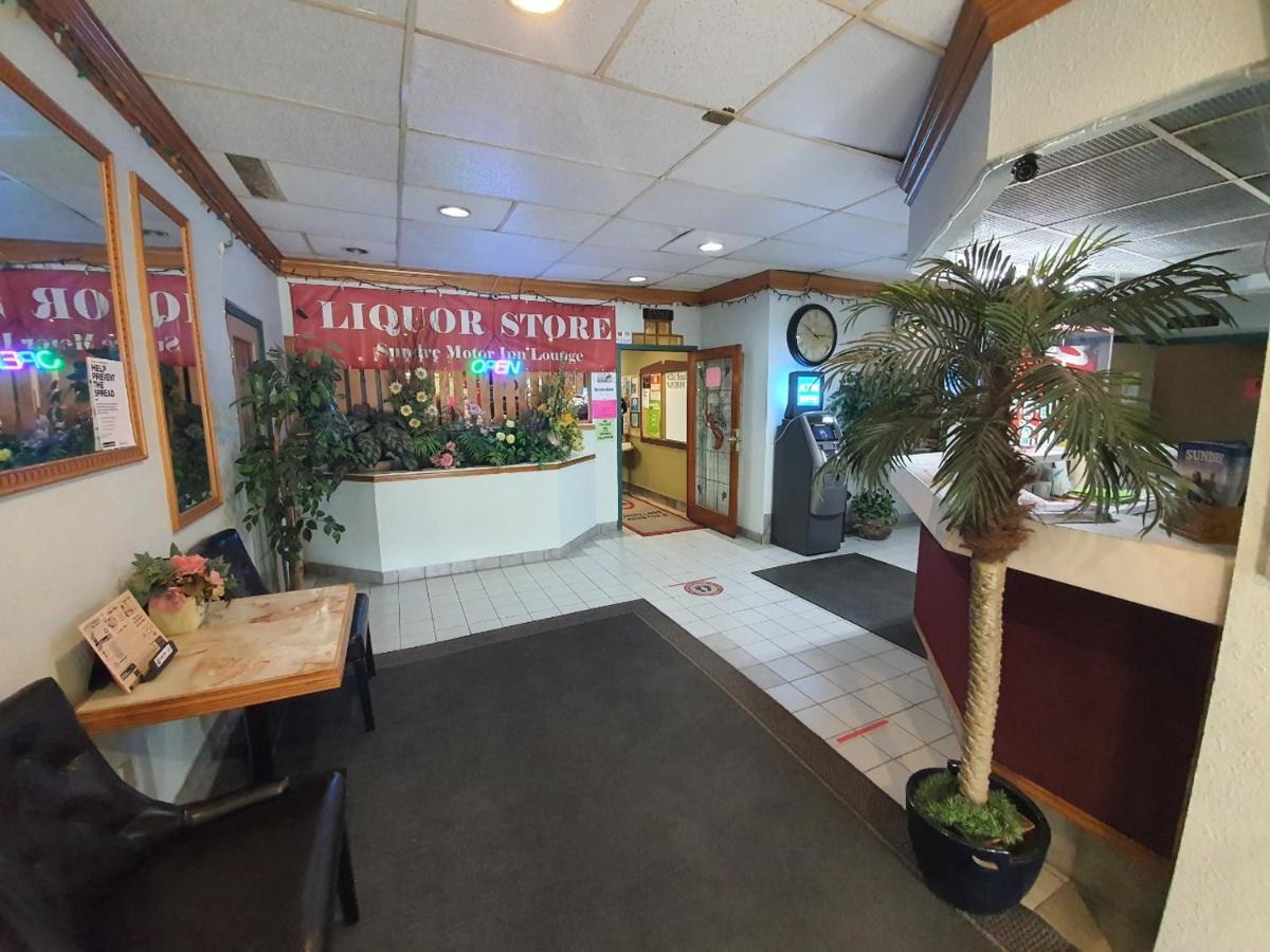 Sundre Motor Inn Dış mekan fotoğraf