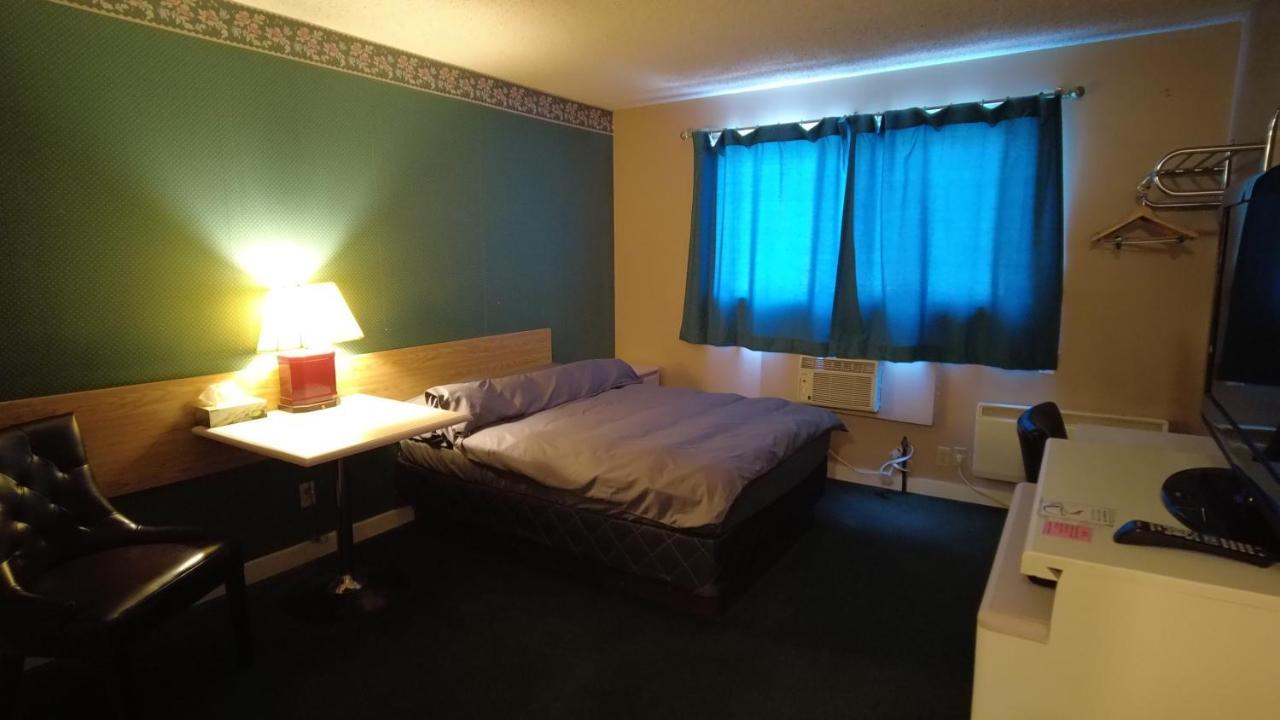 Sundre Motor Inn Dış mekan fotoğraf