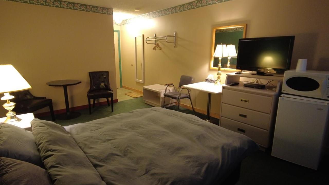 Sundre Motor Inn Dış mekan fotoğraf