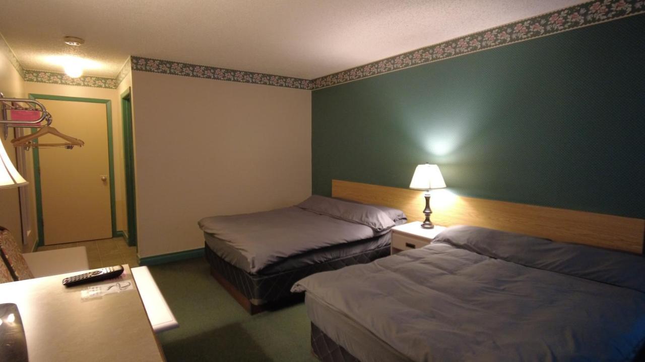 Sundre Motor Inn Dış mekan fotoğraf