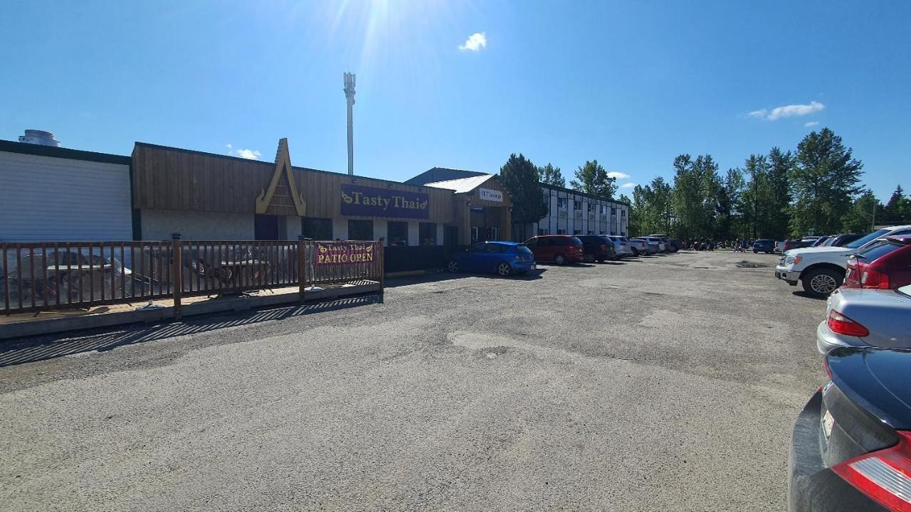 Sundre Motor Inn Dış mekan fotoğraf