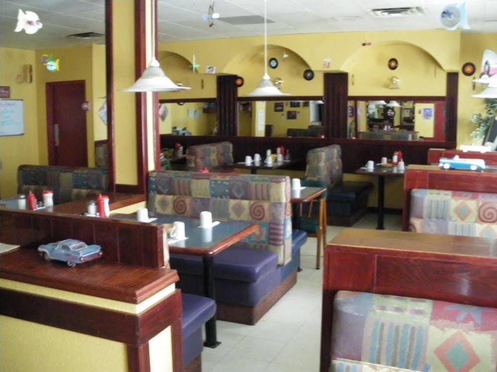 Sundre Motor Inn Dış mekan fotoğraf