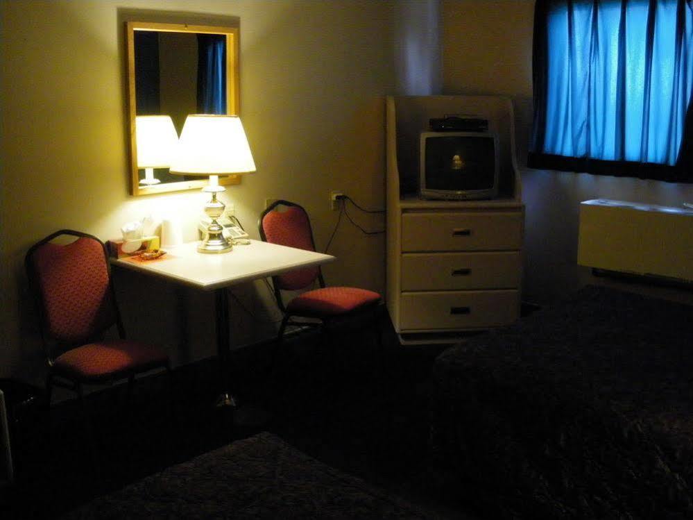 Sundre Motor Inn Dış mekan fotoğraf